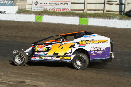 "The Jeffer" Jeff Heotzler during 358 Modified Time-Trials at the Orange County Fair Speedway!
